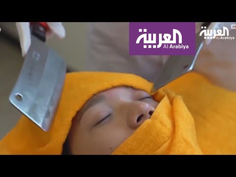 طرق استرخاء عن طريق تدليك الجسم بالسكاكين الحادة