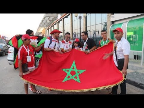 شاهد الجمهور المغربي في مصر يؤازر المنتخب ويوجه رسالة لـالأسود