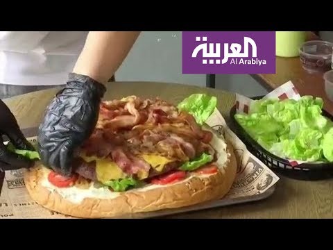 باحثون أميركيون يحذرون من تناول الطعام باليد